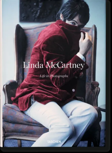 LINDA MCCARTNEY. LIFE IN PHOTOGRAPHS