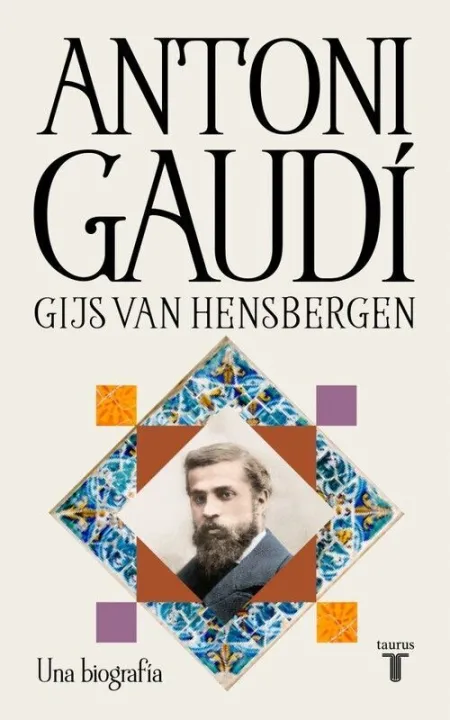 ANTONI GAUDÍ